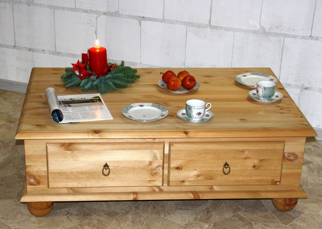 Couchtisch Truhentisch Wohnzimmer tisch sofa holz kiefer Couchtisch Truhentisch Wohnzimmer tisch sofa holz kiefer