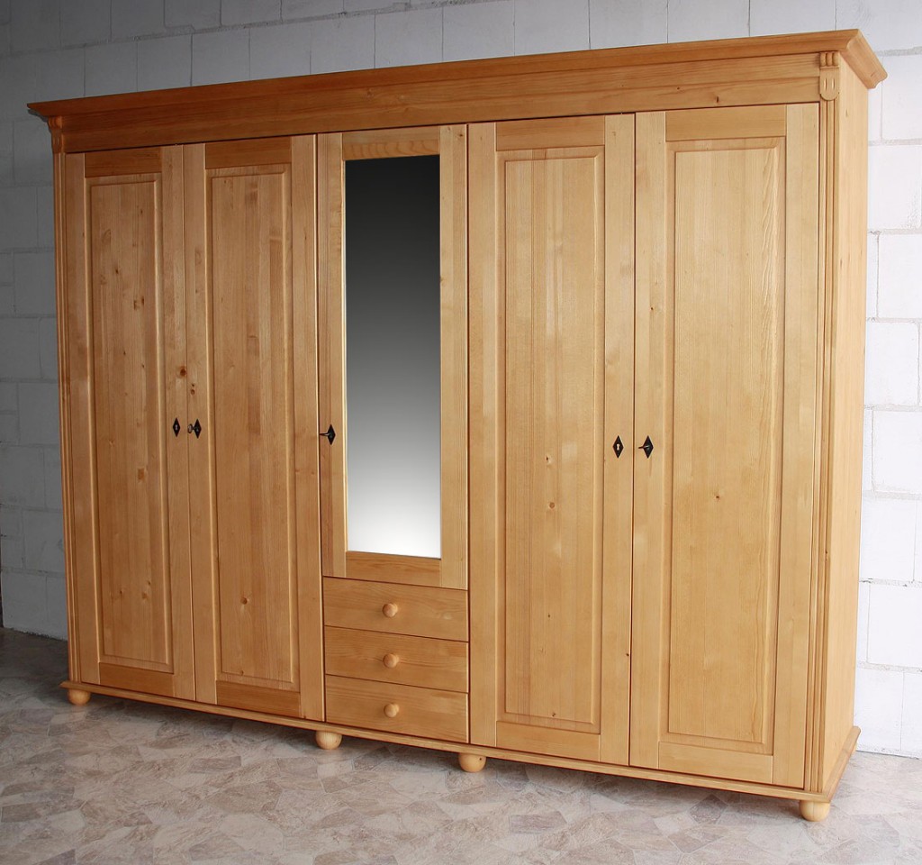 Schlafzimmer schrank massiv: cm kleiderschrank eiche massiv ...