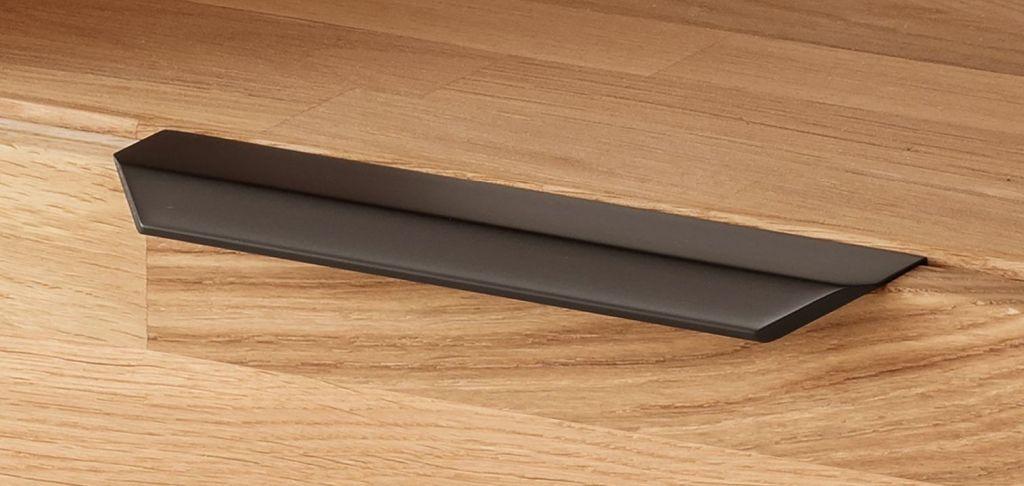 Griffe 7 - Kantengriff schwarz 20cm