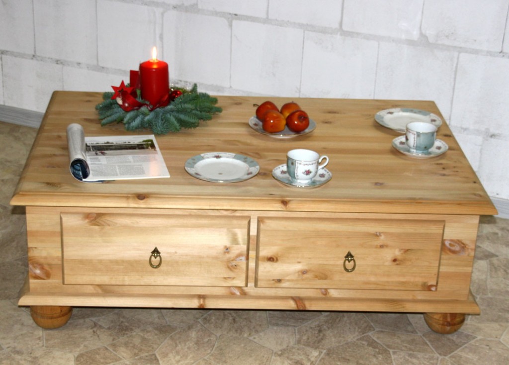 Massivholzmöbel Couchtisch Truhentisch Couchtruhe Kiefer gelaugt Massivholzmöbel Couchtisch Truhentisch Couchtruhe Kiefer gelaugt